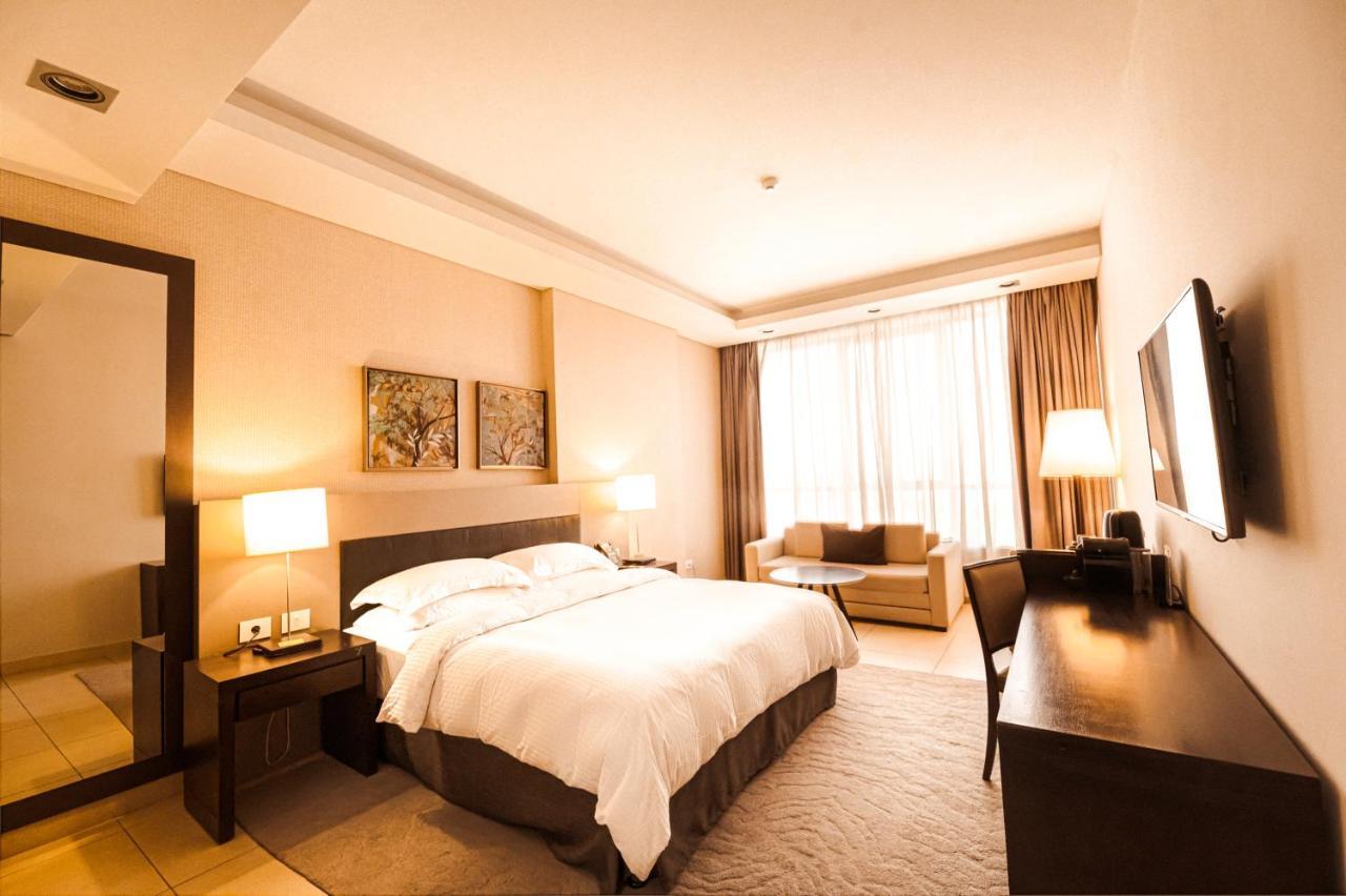 Kin Plaza Arjaan By Rotana Hotel Kinshasa Exterior photo