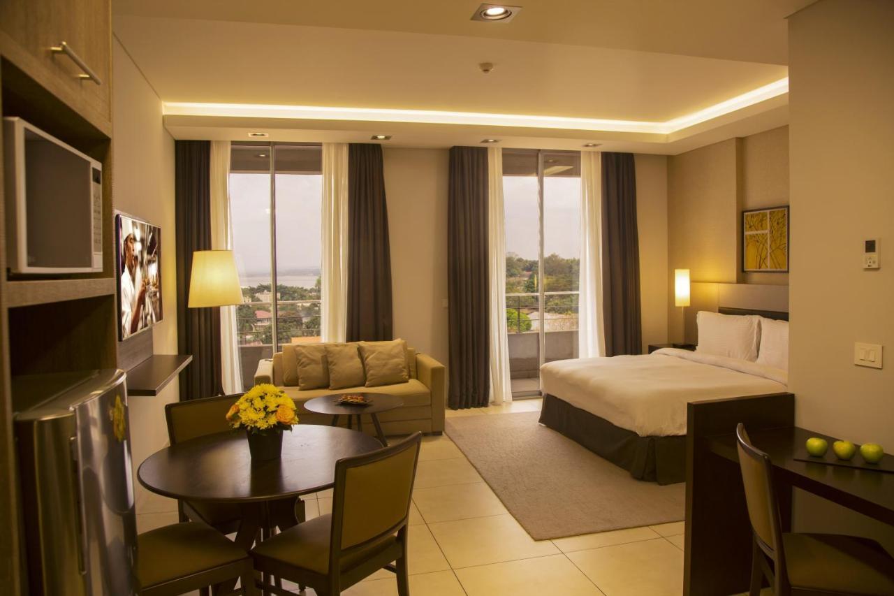 Kin Plaza Arjaan By Rotana Hotel Kinshasa Exterior photo