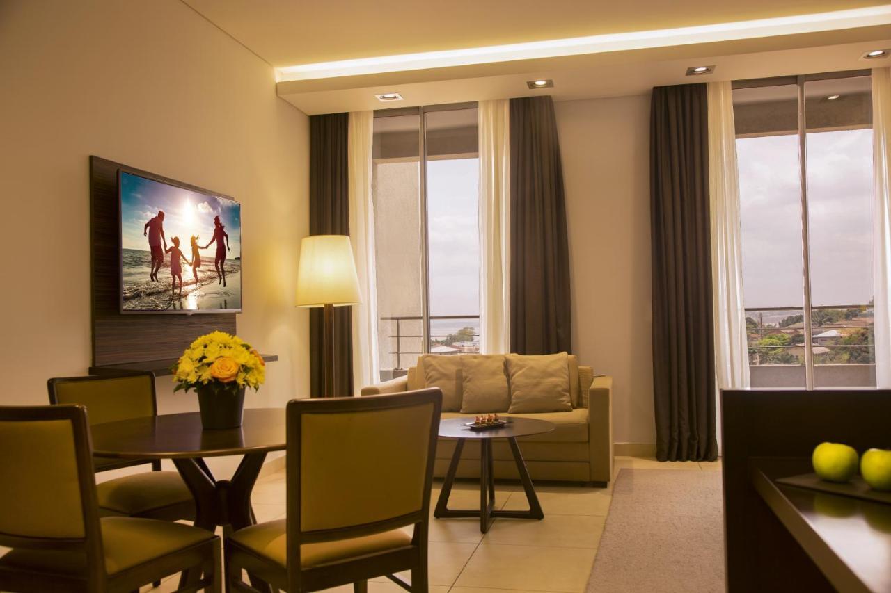 Kin Plaza Arjaan By Rotana Hotel Kinshasa Exterior photo
